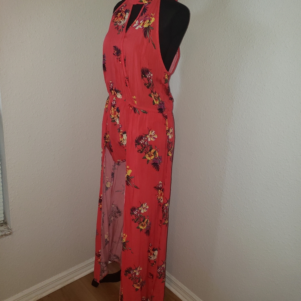 Tropical Peach Floral Romper with overlay - Picture 11 of 14